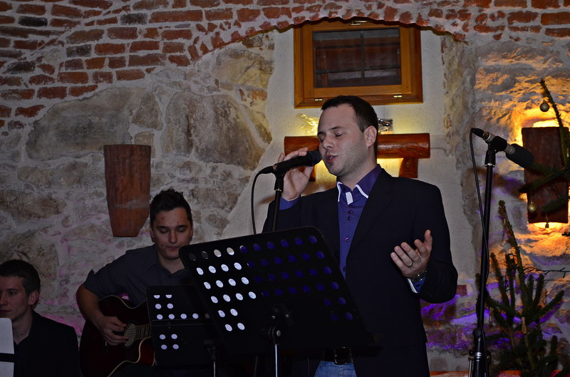 Klikni na fotografiju za uvecanje