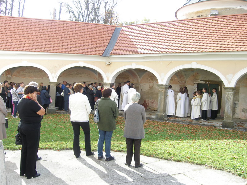 Klikni na fotografiju za uvecanje