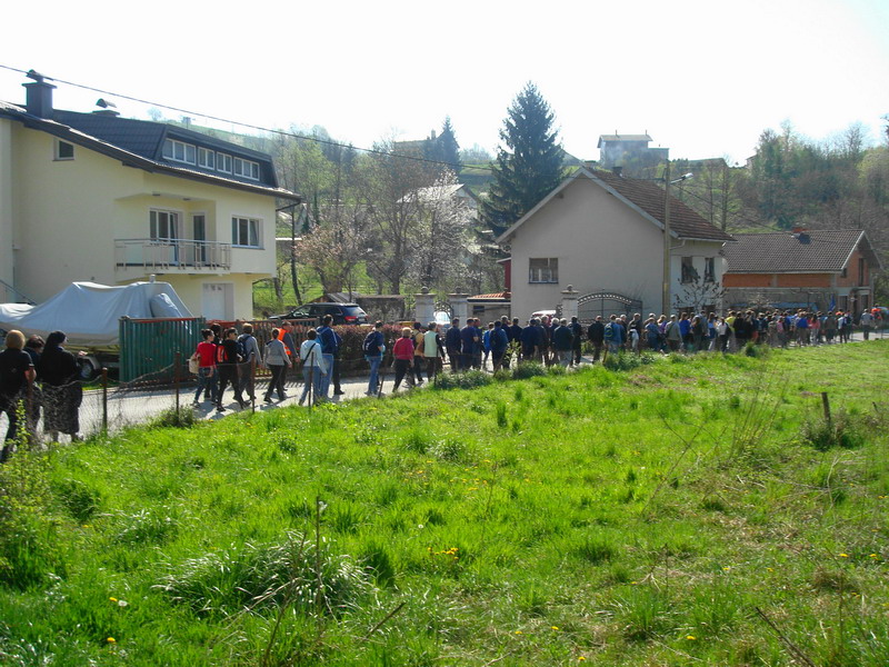 Klikni na fotografiju za uvecanje