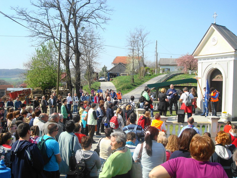 Klikni na fotografiju za uvecanje