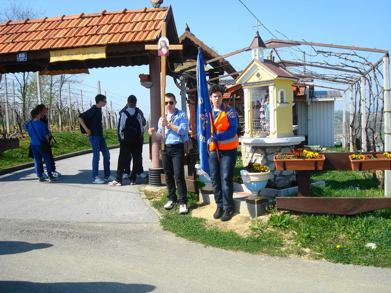 Klikni na fotografiju za uvecanje