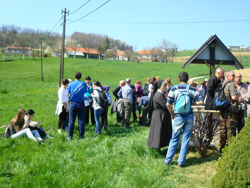 Klikni na fotografiju za uvecanje