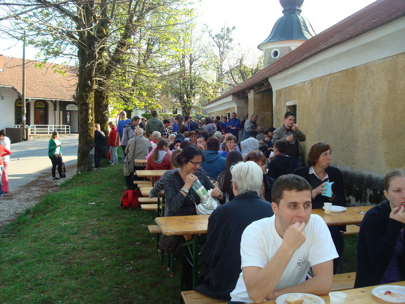 Klikni na fotografiju za uvecanje