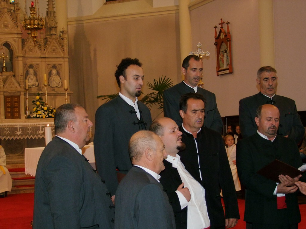 Klikni na fotografiju za uvecanje