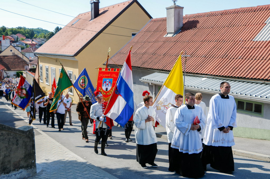 Klikni na fotografiju za uvecanje