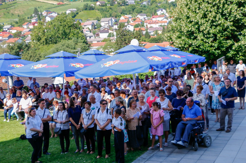 Klikni na fotografiju za uvecanje