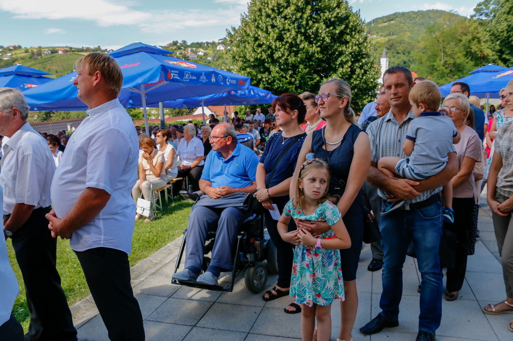 Klikni na fotografiju za uvecanje
