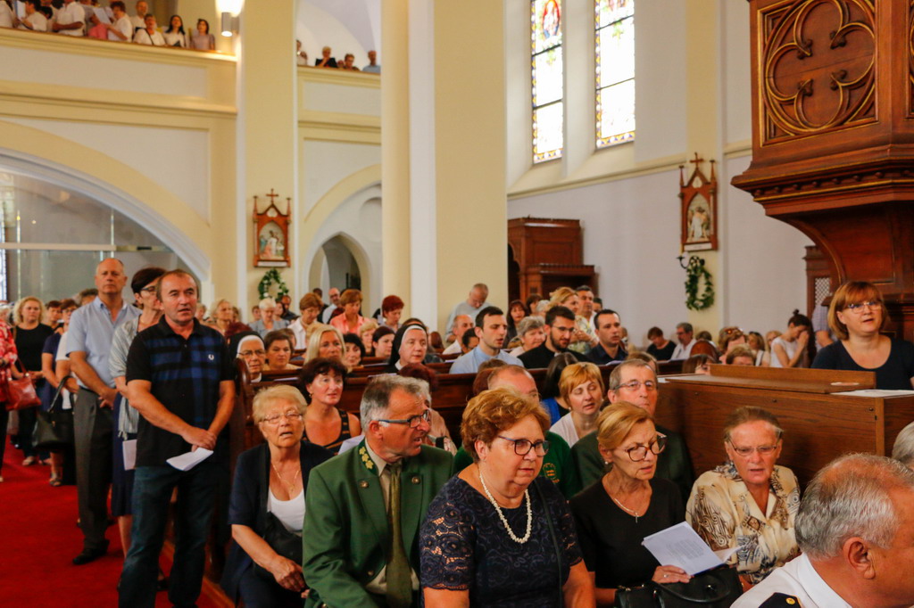 Klikni na fotografiju za uvecanje