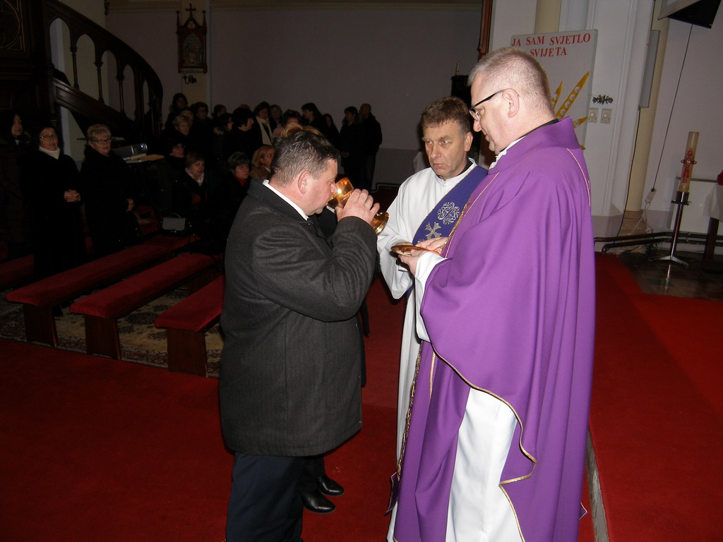 Klikni na fotografiju za uvecanje