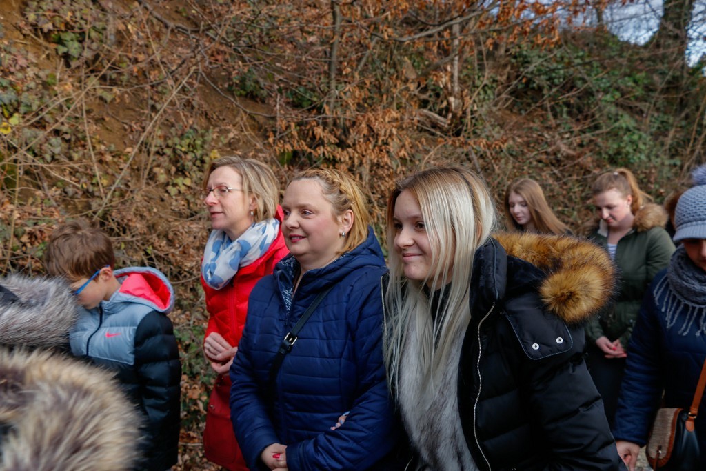 Klikni na fotografiju za uvecanje