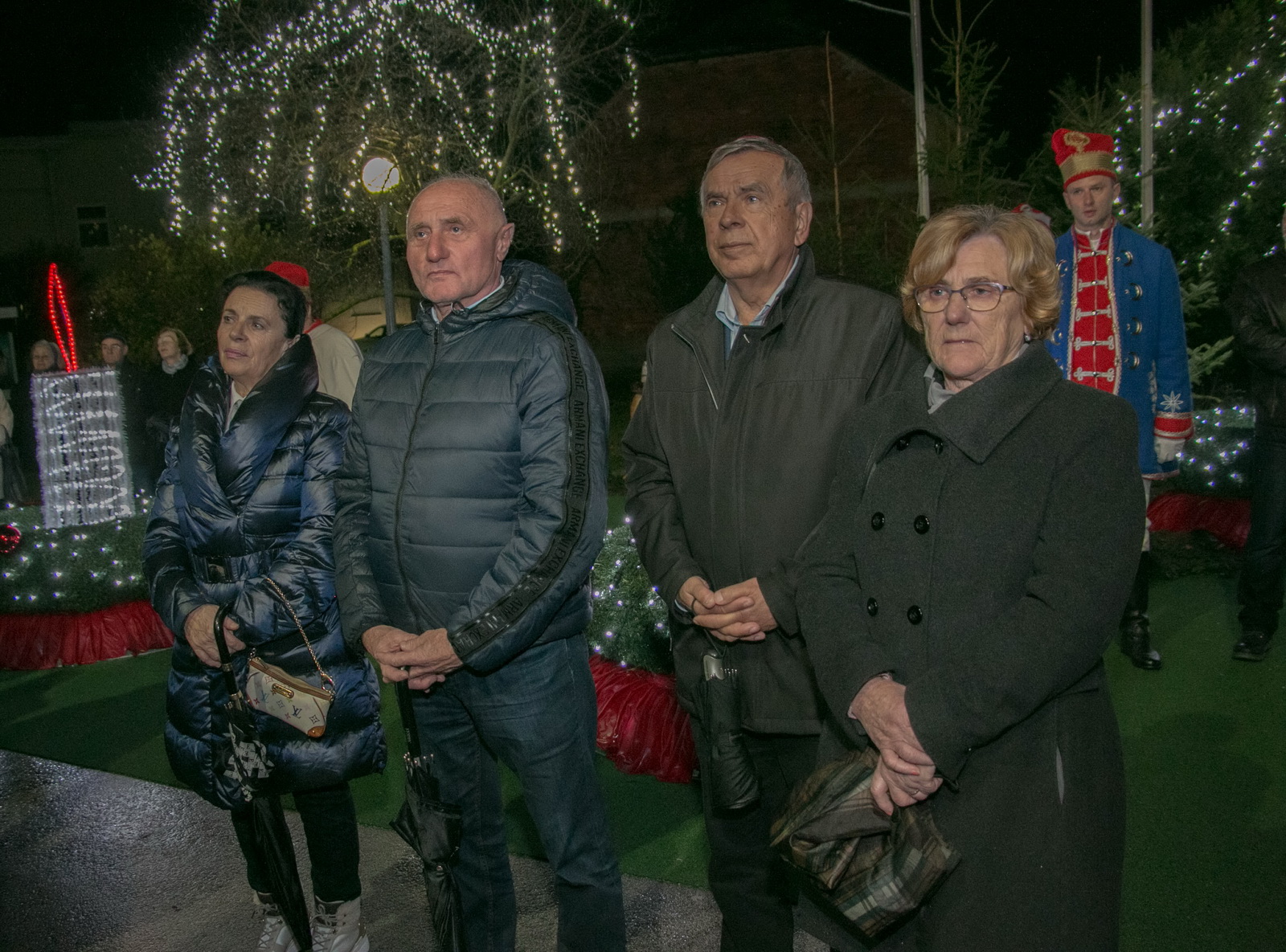 Klikni na fotografiju za uvecanje