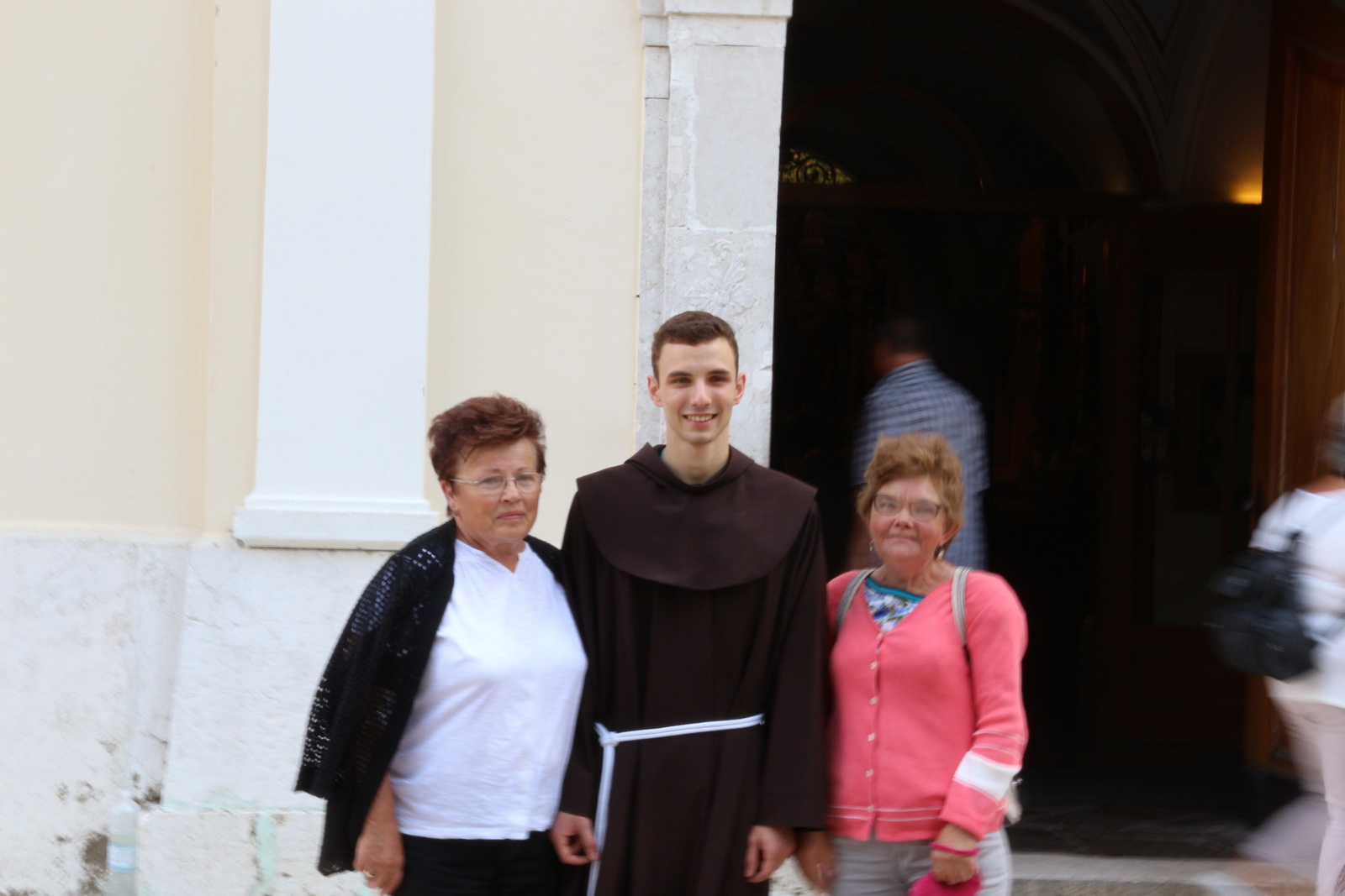 Klikni na fotografiju za uvecanje