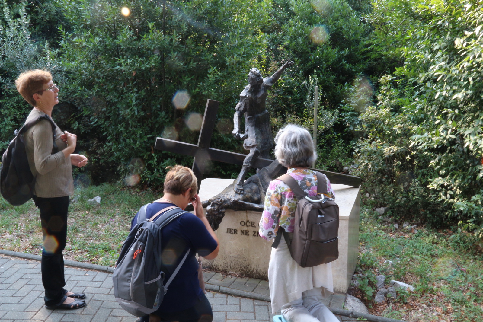 Klikni na fotografiju za uvecanje