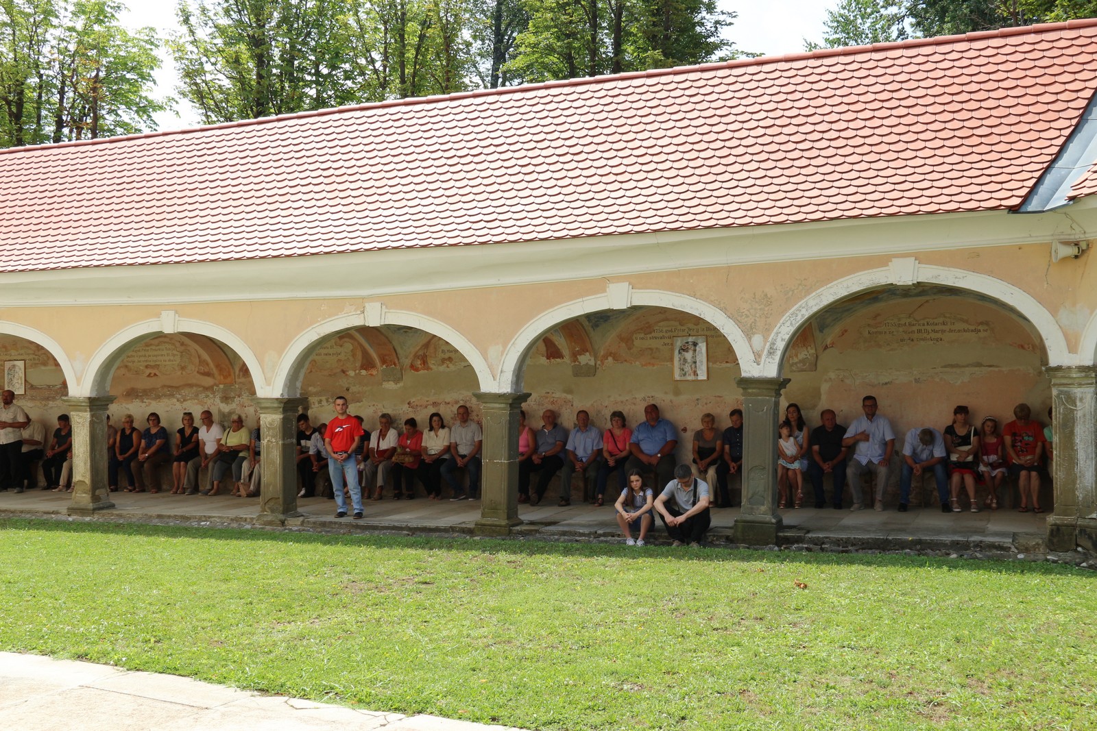 Klikni na fotografiju za uvecanje