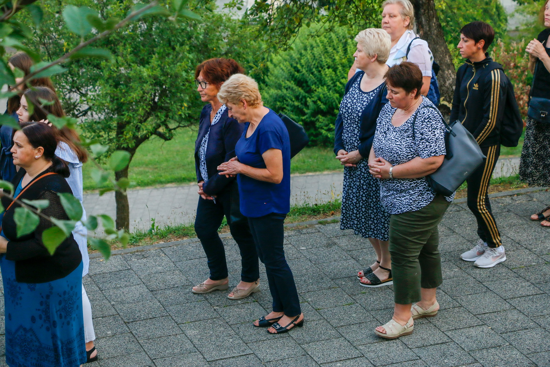 Klikni na fotografiju za uvecanje