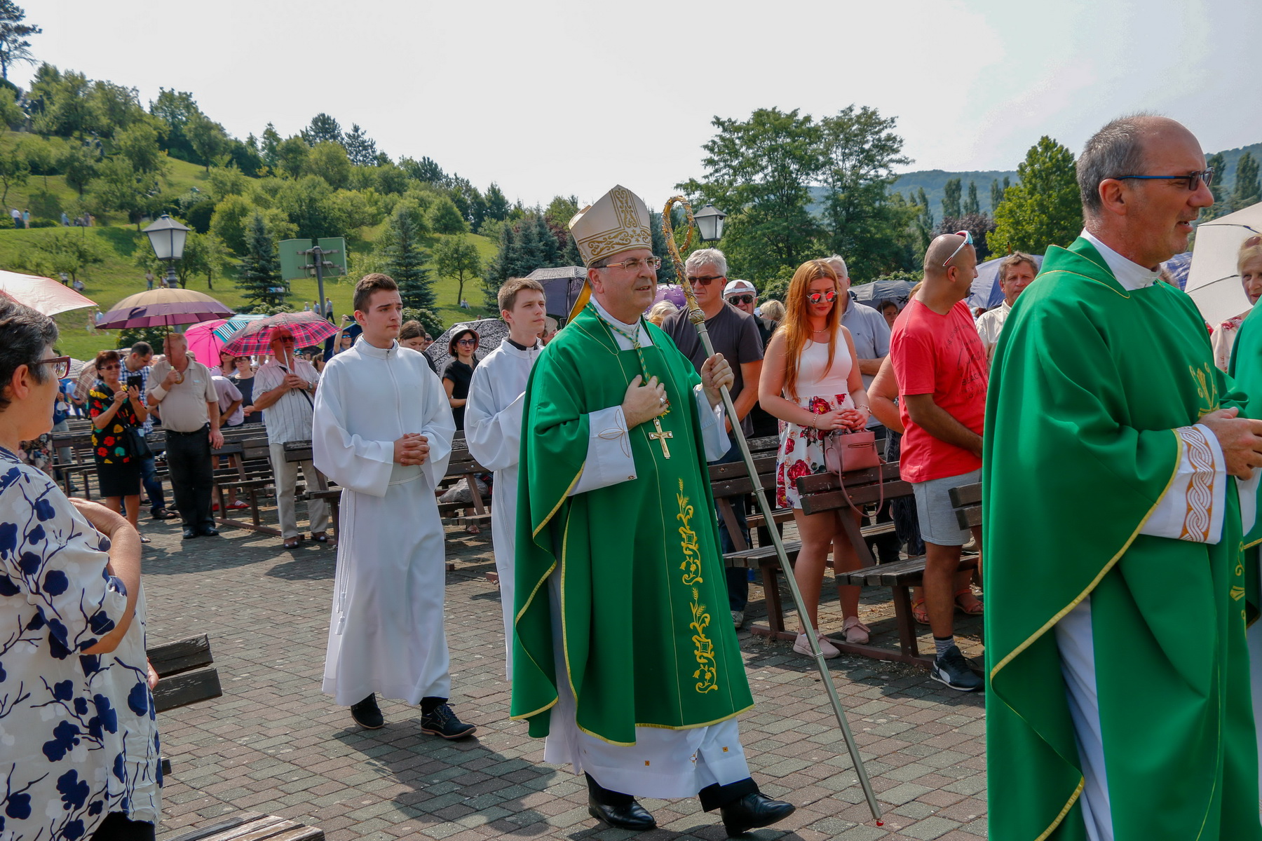 Klikni na fotografiju za uvecanje