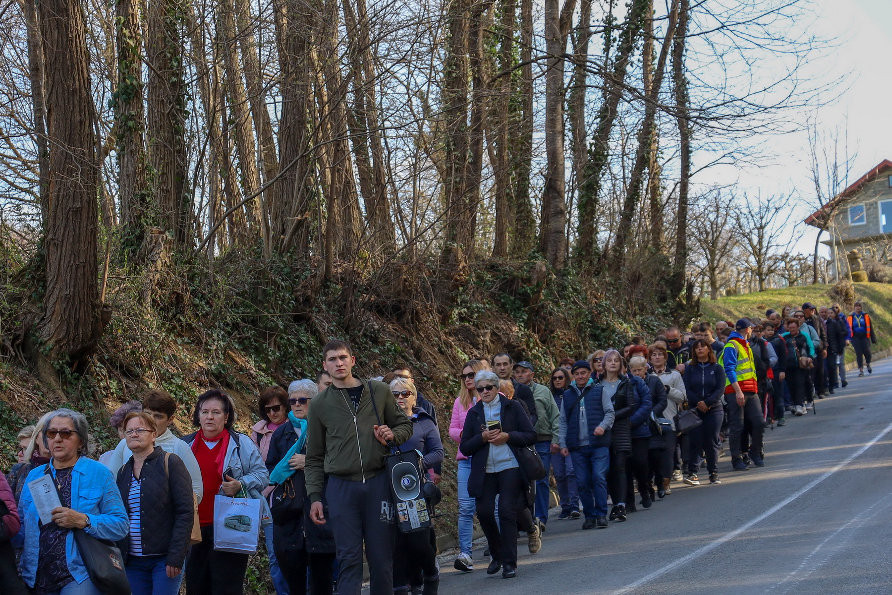 Klikni na fotografiju za uvecanje